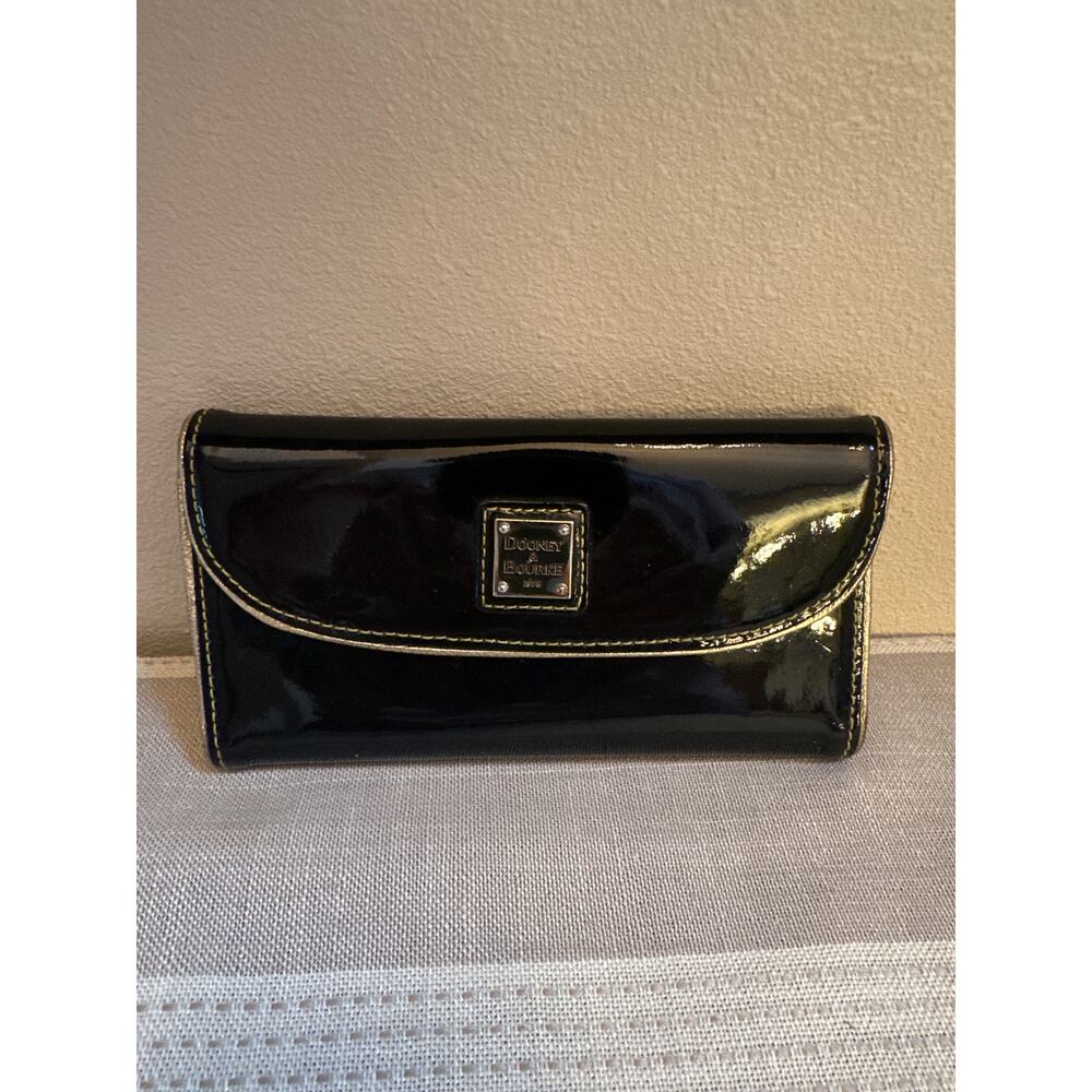 Dooney & Bourke Black Patent Leather Continental Clutch Wallet